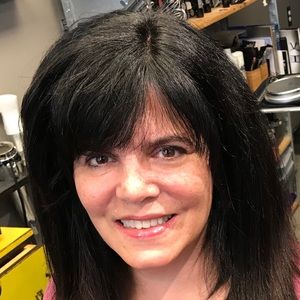 Meet your Posher, Linda